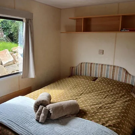 Chalet Comfortable Mobile In The Countryside Ballintra