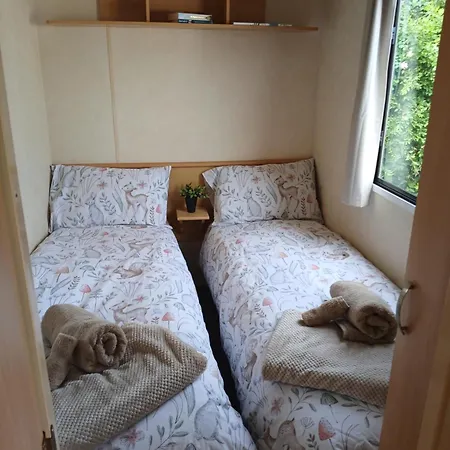 Comfortable Mobile In The Countryside Chalet
